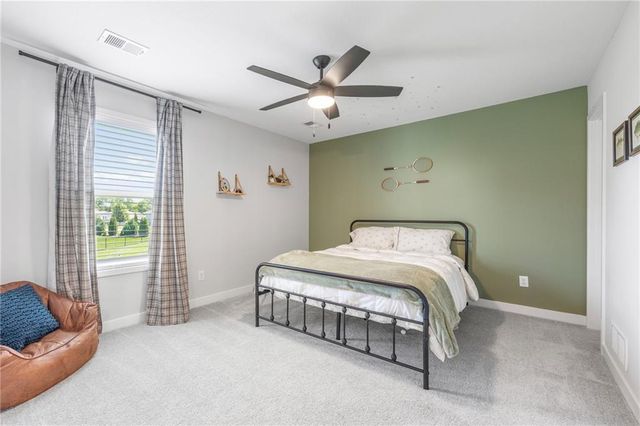 2310 SW Serena Place, Lee's Summit, MO 64082