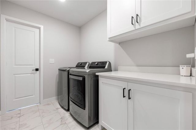 2310 SW Serena Place, Lee's Summit, MO 64082