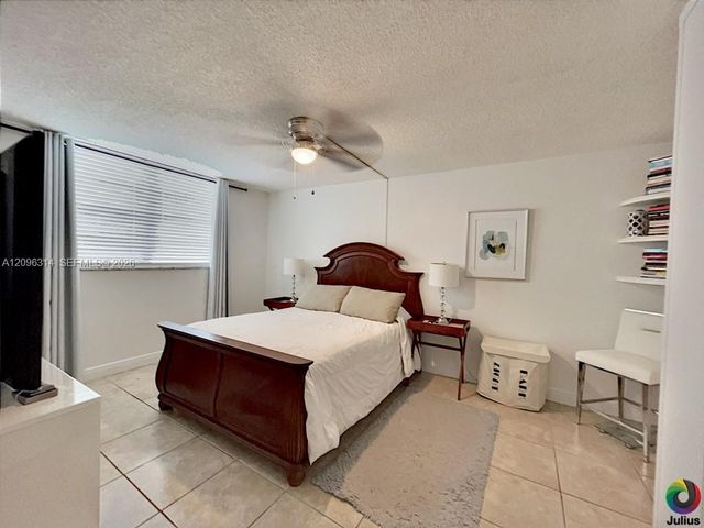7100 NW 17th Street 112, Plantation, FL 33313