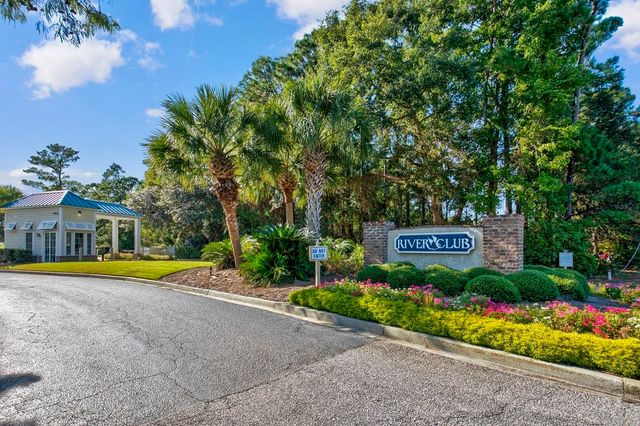 100 Carrington Dr., Pawleys Island, SC 29585