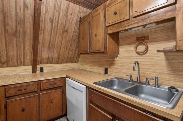 421 Lusk Court, Canton, GA 30114