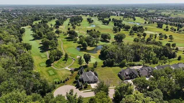659 Shawnee Woods Road, Medina, MN 55340