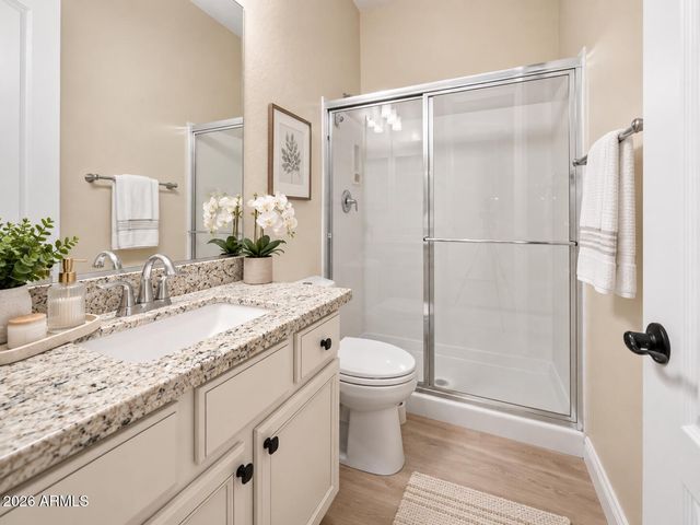 10025 W SYDNEY Way, Peoria, AZ 85383