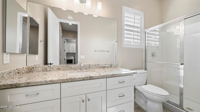 10025 W SYDNEY Way, Peoria, AZ 85383