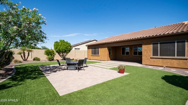 10025 W SYDNEY Way, Peoria, AZ 85383