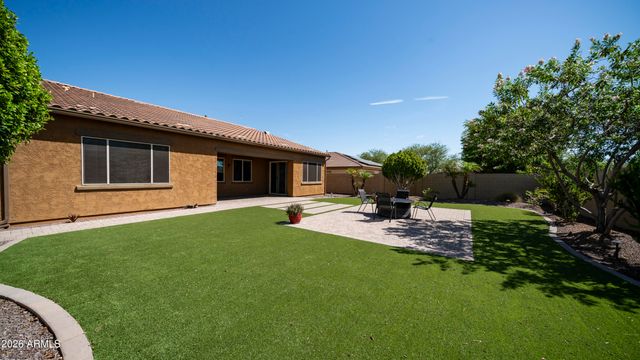10025 W SYDNEY Way, Peoria, AZ 85383