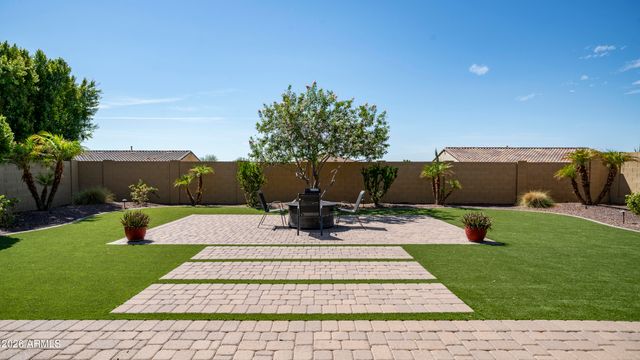 10025 W SYDNEY Way, Peoria, AZ 85383