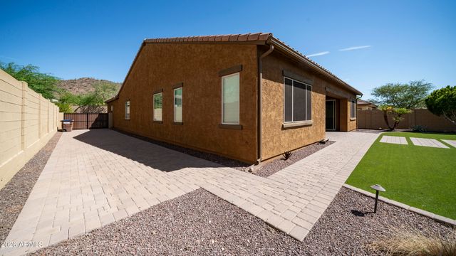 10025 W SYDNEY Way, Peoria, AZ 85383