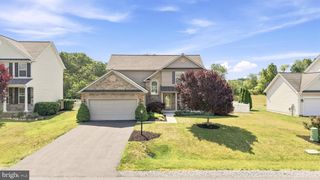 224 SHANNON CT, Inwood, WV 25428