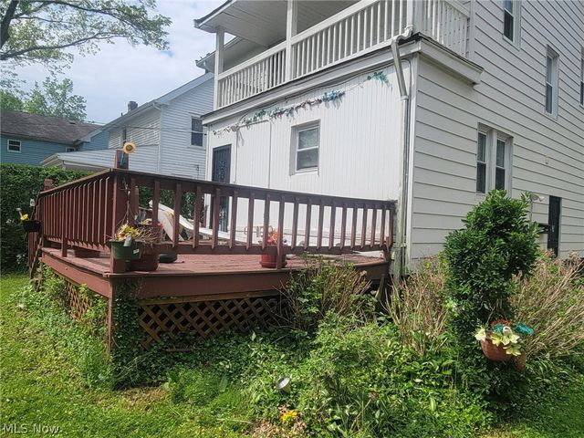1597 Maple Road, Cleveland Heights, OH 44121