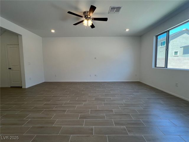 7470 South Pioneer Way, Las Vegas, NV 89113