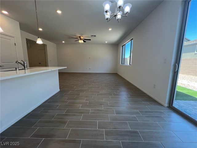 7470 South Pioneer Way, Las Vegas, NV 89113