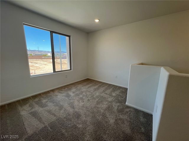 7470 South Pioneer Way, Las Vegas, NV 89113