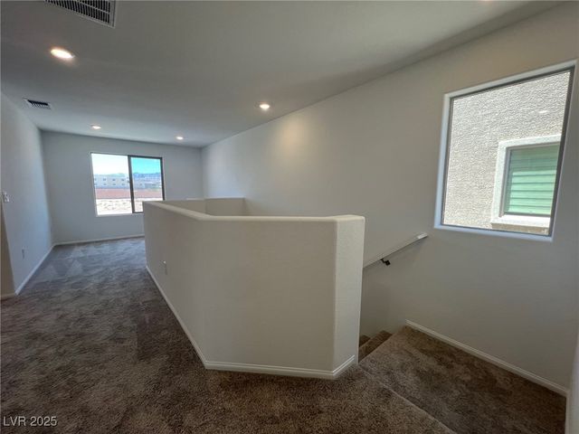 7470 South Pioneer Way, Las Vegas, NV 89113