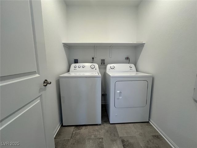 7470 South Pioneer Way, Las Vegas, NV 89113