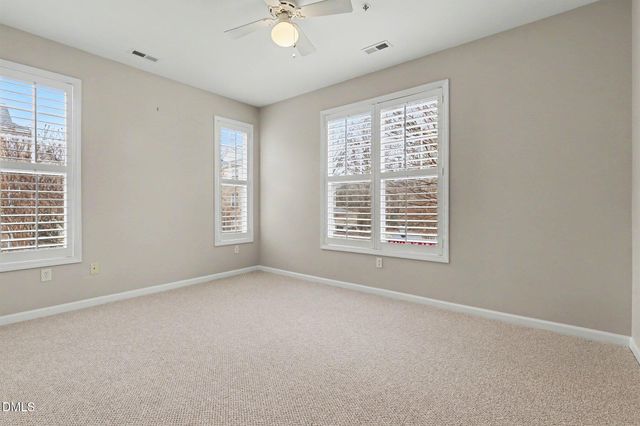 3121 Hemlock Forest Circle 203, Raleigh, NC 27612