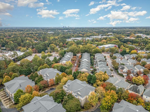 3121 Hemlock Forest Circle 203, Raleigh, NC 27612
