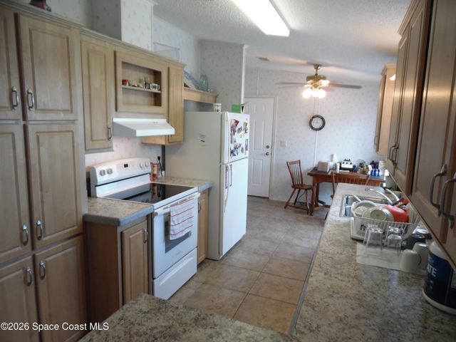 839 Wren Circle, Barefoot Bay, FL 32976