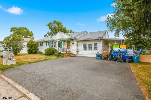 4 N 16Th Ave, Manville Boro, NJ 08835