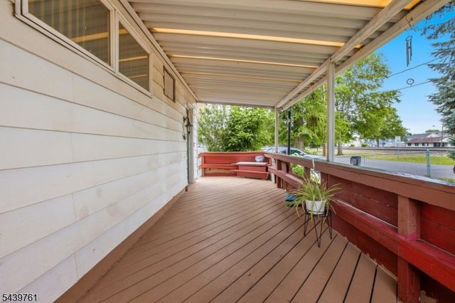 4 N 16Th Ave, Manville Boro, NJ 08835