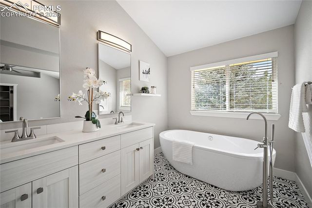 3746 Saint Simons Court, Colorado Springs, CO 80920