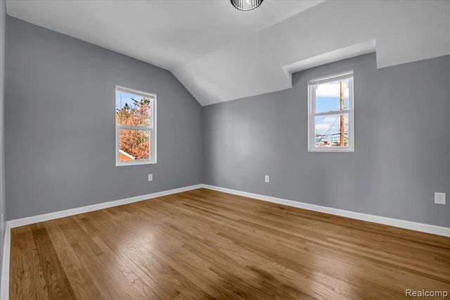 15776 Mclain Avenue, Allen Park, MI 48101