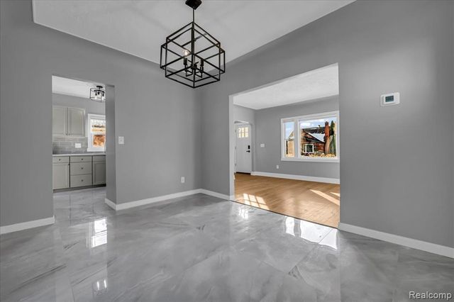 15776 Mclain Avenue, Allen Park, MI 48101