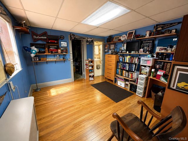 13810 Cronston Avenue, Rockaway Park, NY 11694