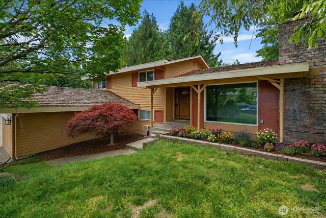 15618 SE Fairwood Boulevard, Renton, WA 98058