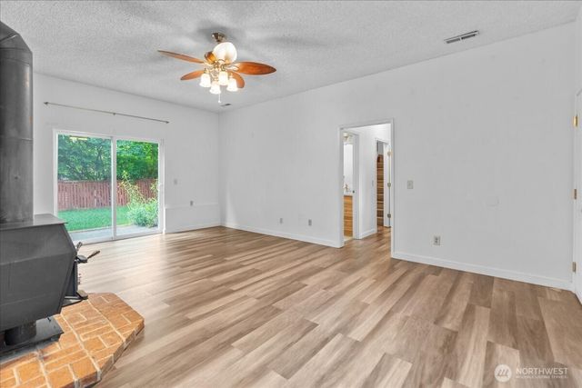 15618 SE Fairwood Boulevard, Renton, WA 98058