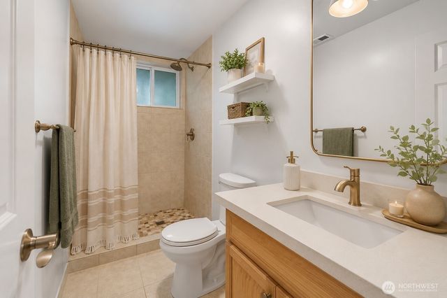 15618 SE Fairwood Boulevard, Renton, WA 98058