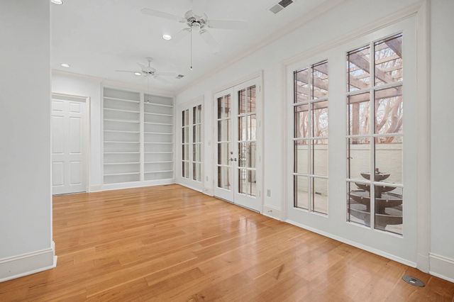 1968 MCCLELLAN LN, Germantown, TN 38138