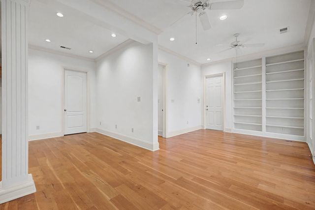 1968 MCCLELLAN LN, Germantown, TN 38138