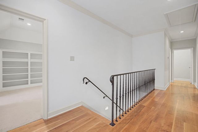 1968 MCCLELLAN LN, Germantown, TN 38138