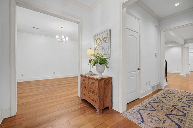 1968 MCCLELLAN LN, Germantown, TN 38138