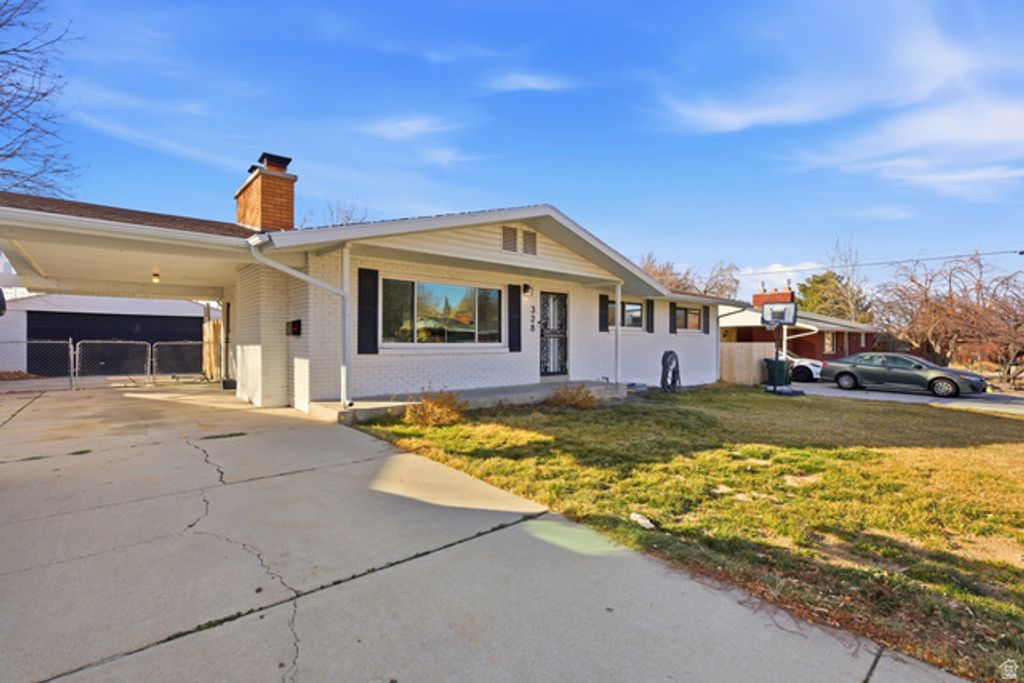 328 E ISGREEN CIR, Tooele, UT 84074