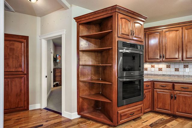40 Pebble Creek Drive, Eagle Point, OR 97524