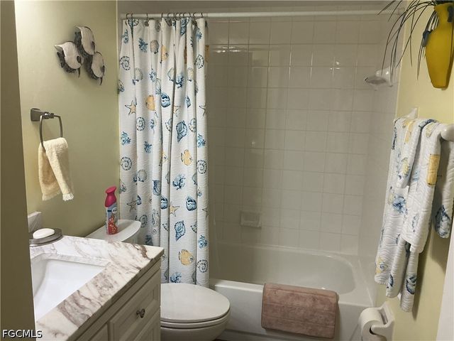 5805 Trailwinds DR 314, Fort Myers, FL 33907