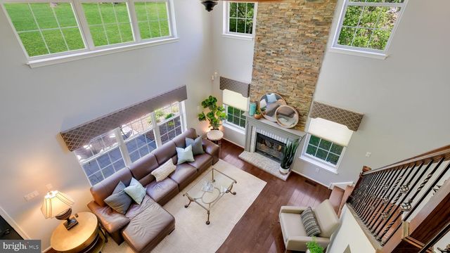 135 EQUESTRIAN DR, New Hope, PA 18938