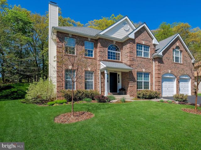 135 EQUESTRIAN DR, New Hope, PA 18938