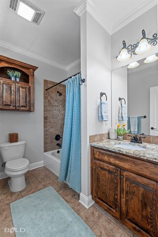918 Royal Circle, Bossier City, LA 71111