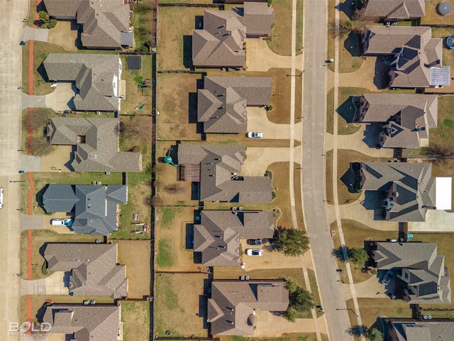 918 Royal Circle, Bossier City, LA 71111