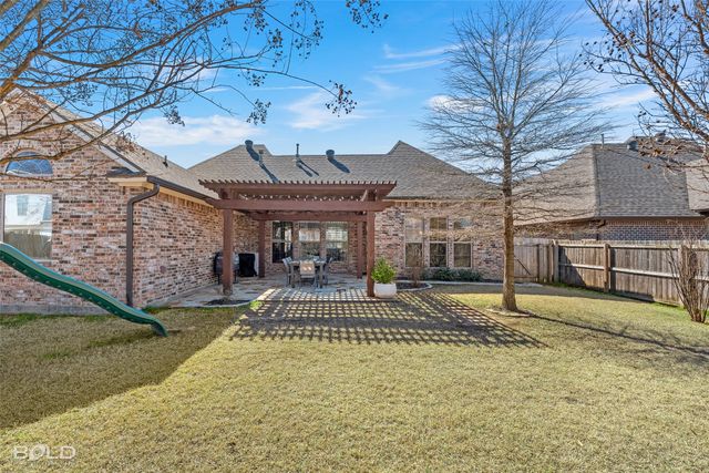 918 Royal Circle, Bossier City, LA 71111