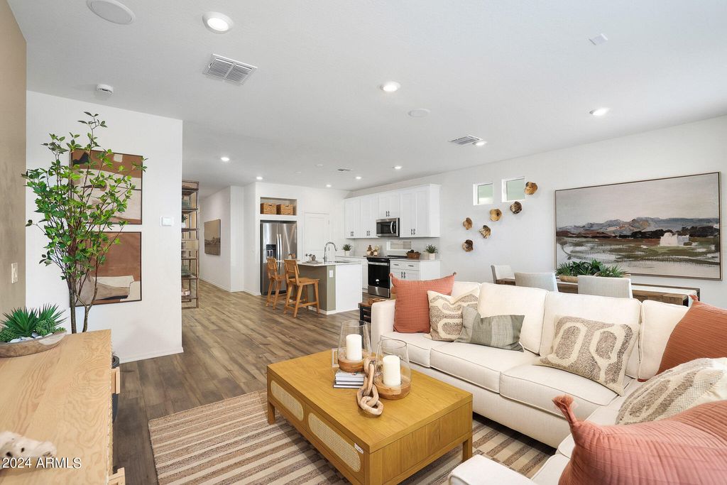 18040 W CALLE LEJOS Road, Surprise, AZ 85387 — photo 5