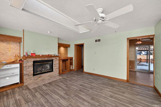 1350 Providence Court, Mishawaka, IN 46544