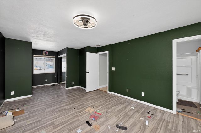 1350 Providence Court, Mishawaka, IN 46544