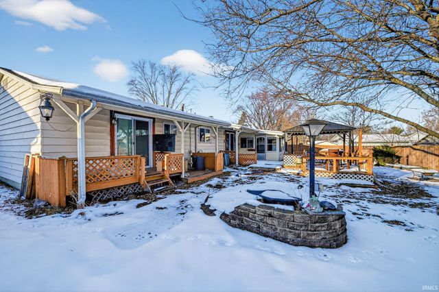 1350 Providence Court, Mishawaka, IN 46544