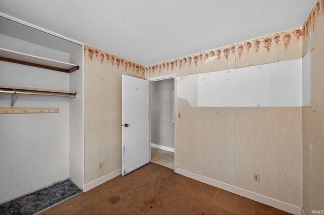 1350 Providence Court, Mishawaka, IN 46544