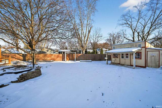 1350 Providence Court, Mishawaka, IN 46544