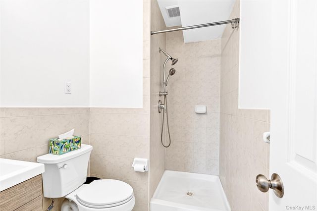 1432 Outlook Avenue 2, Bronx, NY 10465